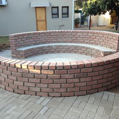 פאלאבורווה Impala Chalets מראה חיצוני תמונה