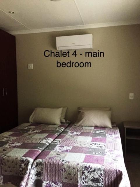פאלאבורווה Impala Chalets מראה חיצוני תמונה
